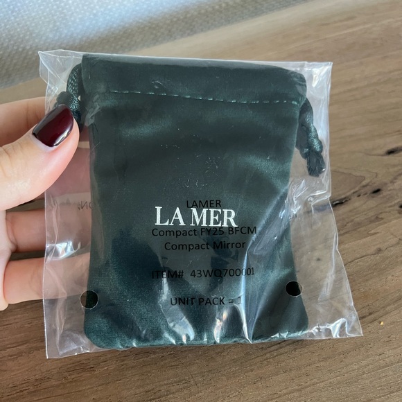 La Mer Accessories Emerald Collectable Trunk - Picture 7 of 16